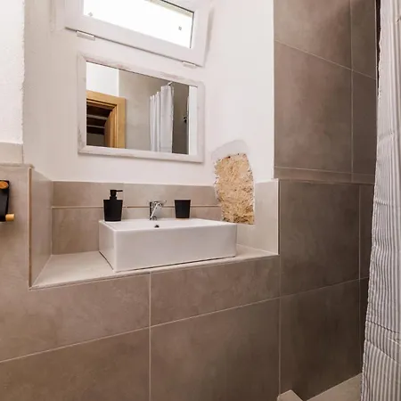 Stone House Zen Hébergement de vacances Grižane