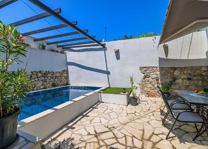 Stone House Zen * Grizane-Belgrad